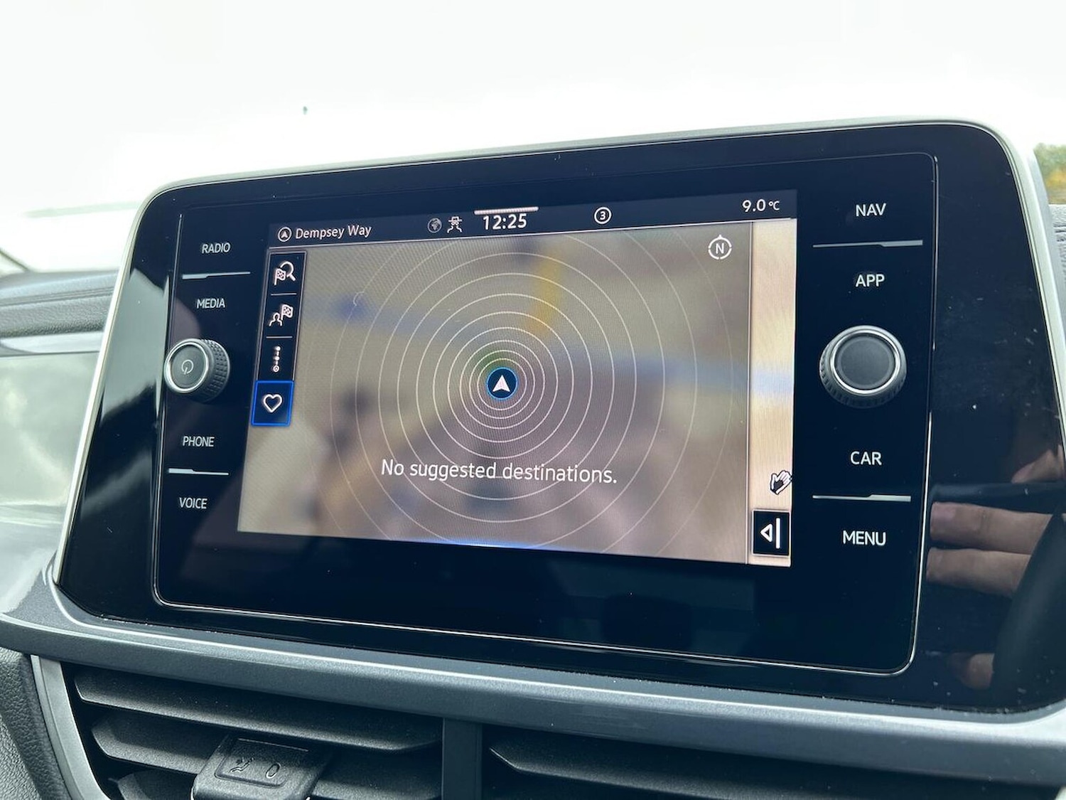 Used Volkswagen T-Roc 2024 for sale - 76352487: Photo 24