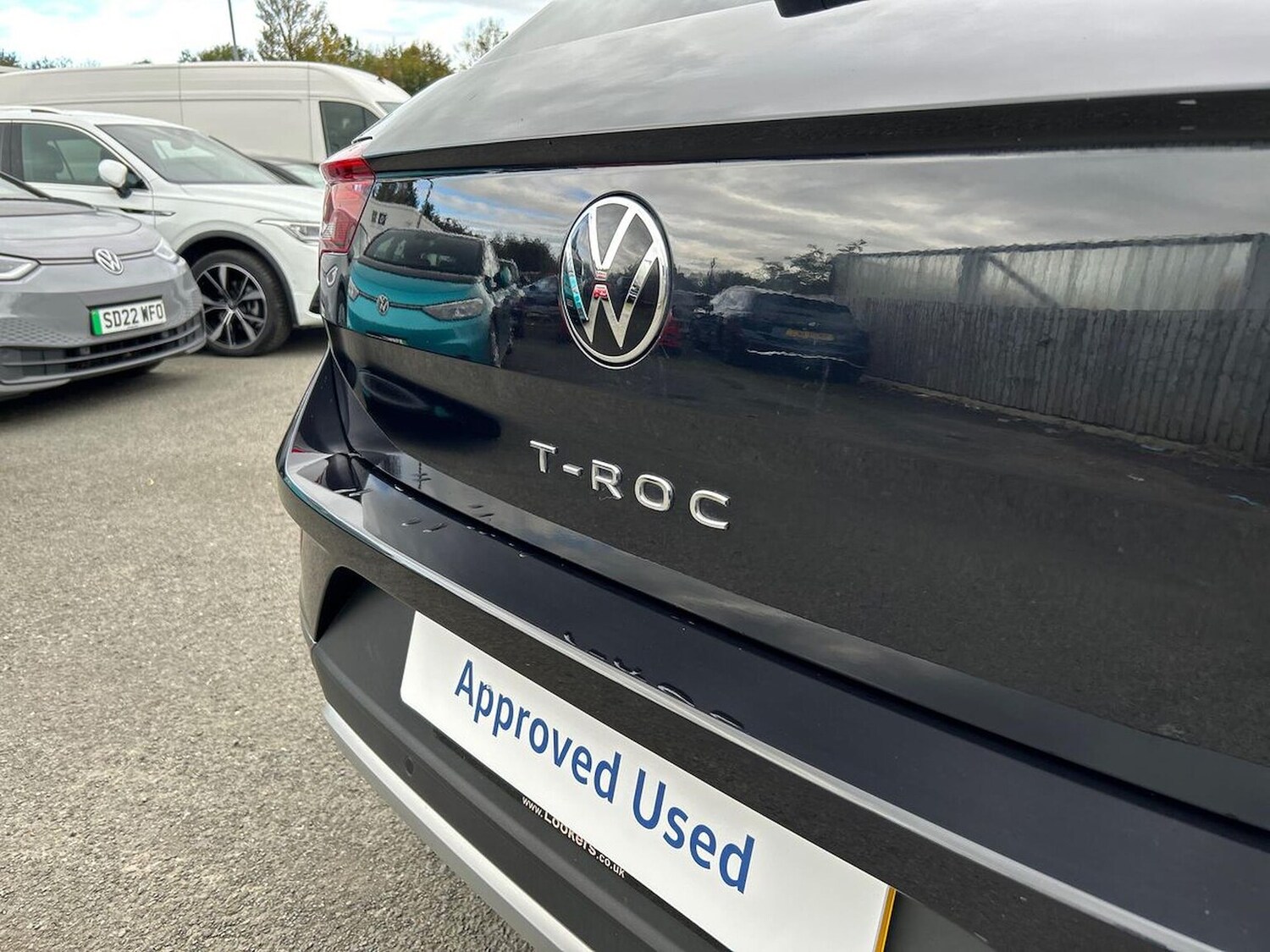 Used Volkswagen T-Roc 2024 for sale - 76352487: Photo 32