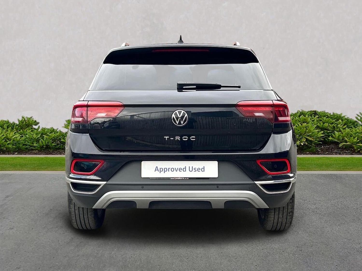 Used Volkswagen T-Roc 2024 for sale - 76352487: Photo 4