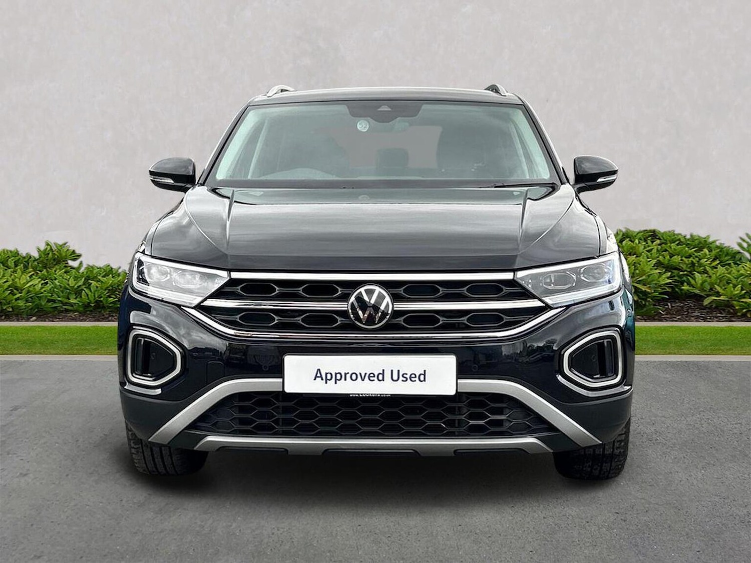 Used Volkswagen T-Roc 2024 for sale - 76352487: Photo 5