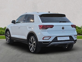 Used Volkswagen T-Roc 2022 for sale - 76127159: Photo 2