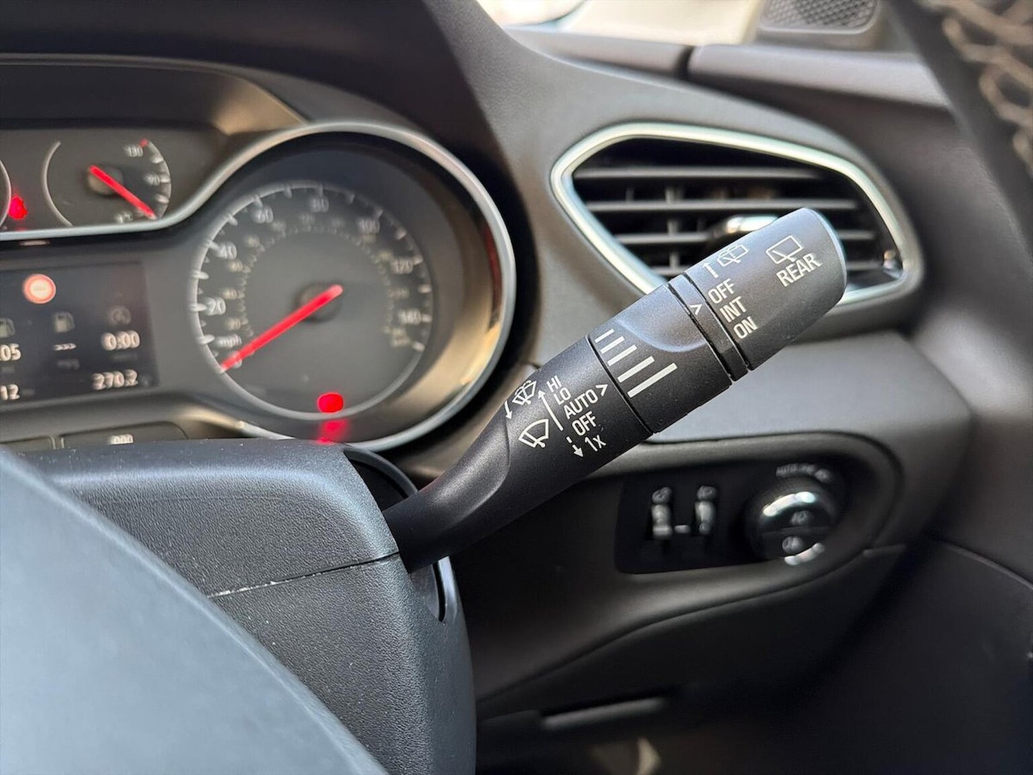 Used Vauxhall Grandland X 2018 for sale - 77034557: Photo 27