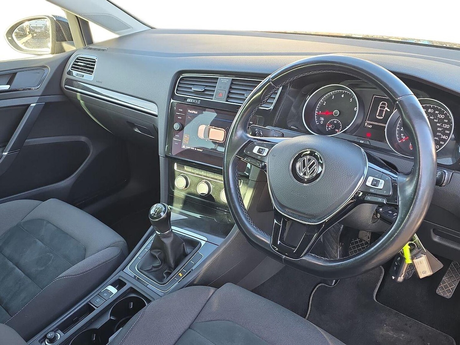 Used Volkswagen Golf 2019 for sale - 77555336: Photo 15