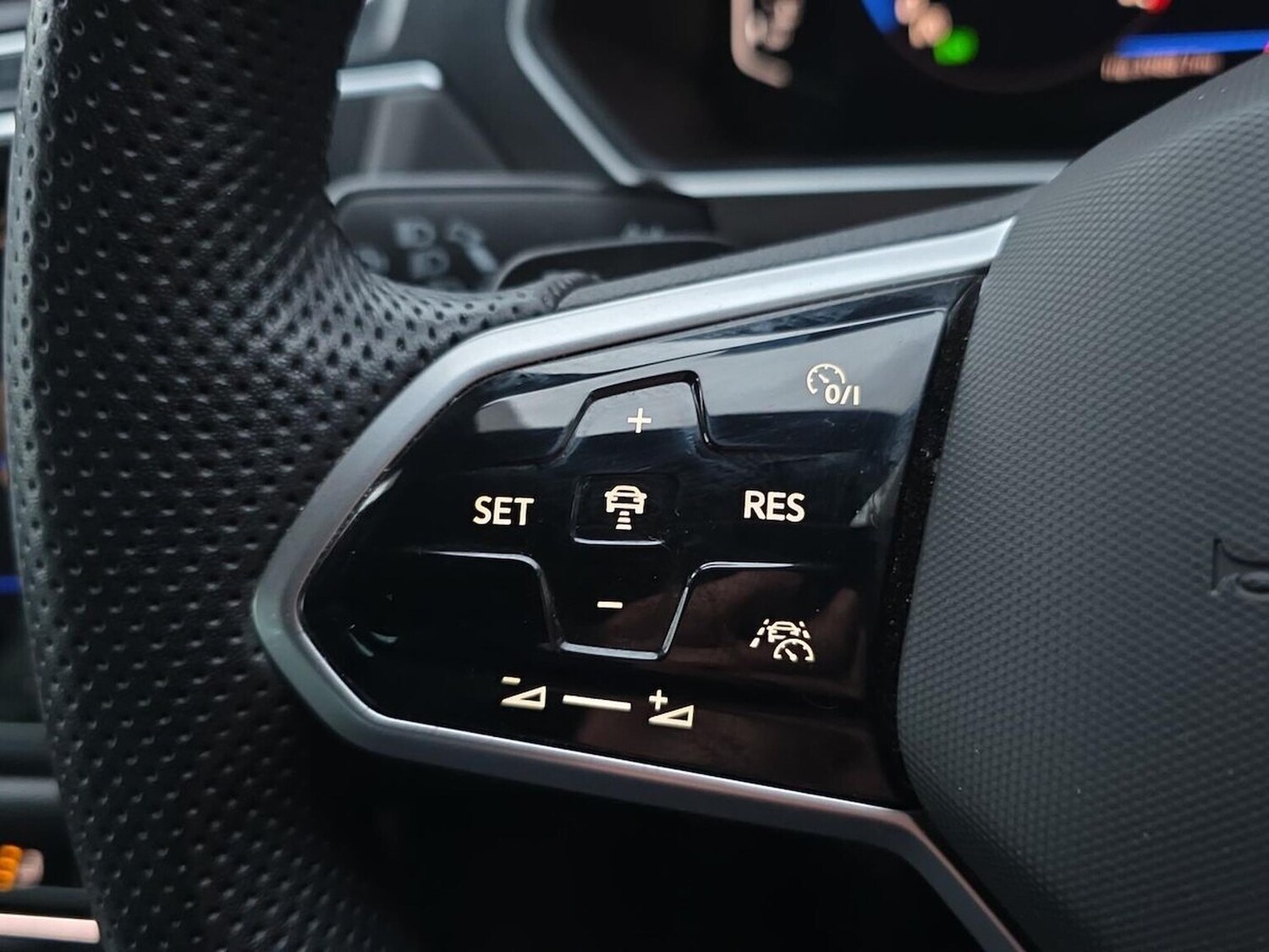 Used Volkswagen Tiguan 2023 for sale - 76547667: Photo 26