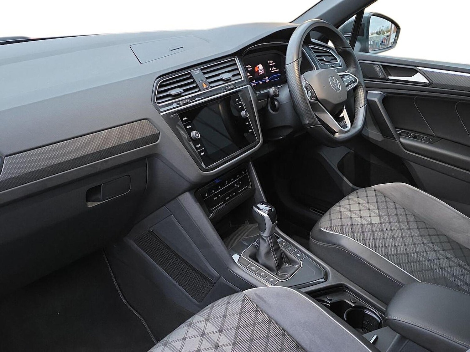 Used Volkswagen Tiguan 2023 for sale - 76547667: Photo 7