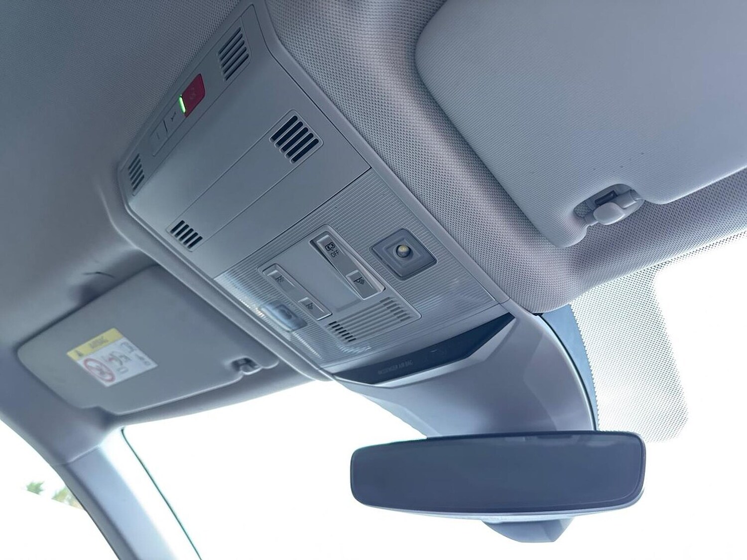 Used Volkswagen T-Roc 2024 for sale - 77629303: Photo 14