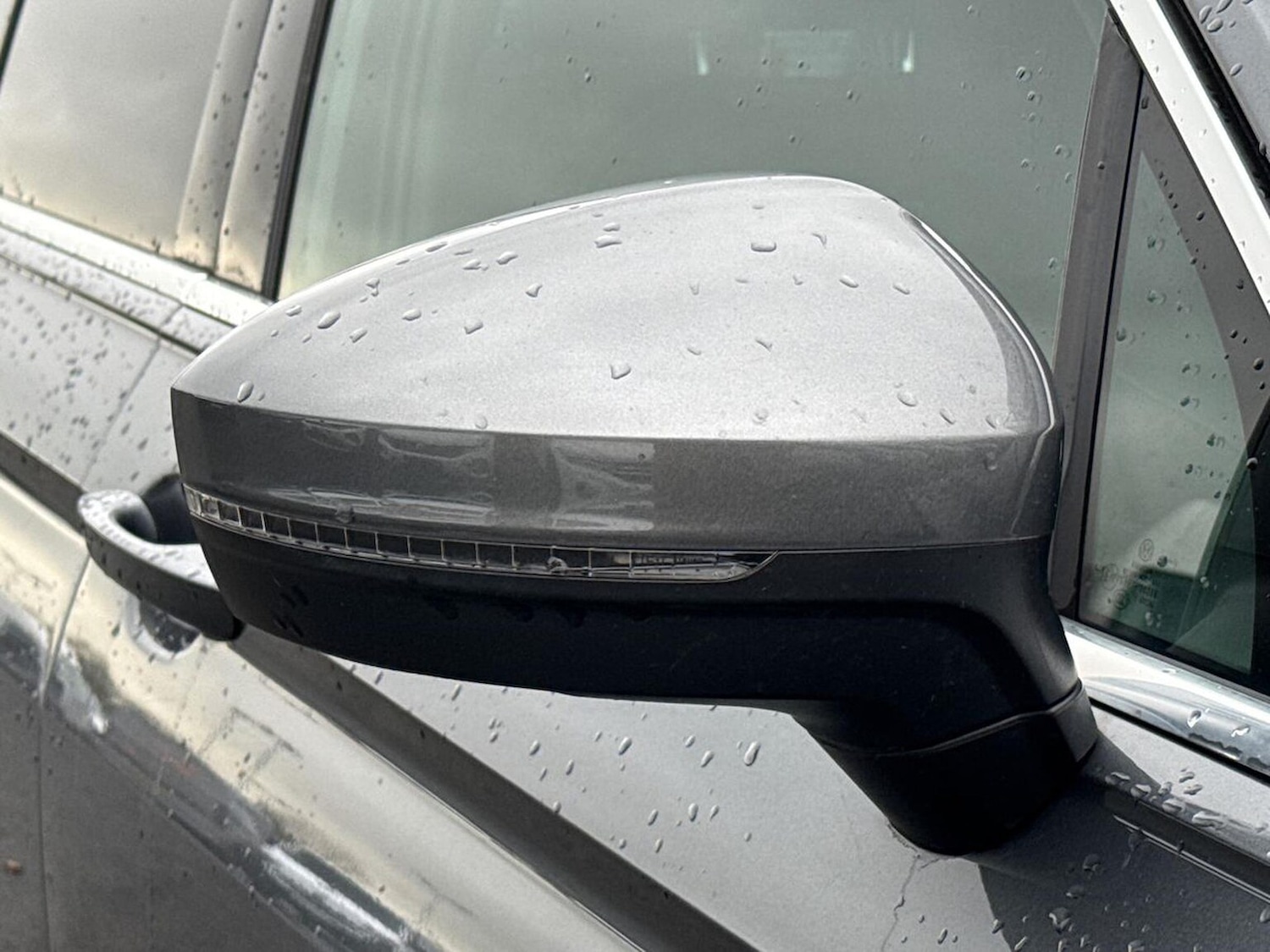 Used Volkswagen Tiguan 2019 for sale - 76725815: Photo 37