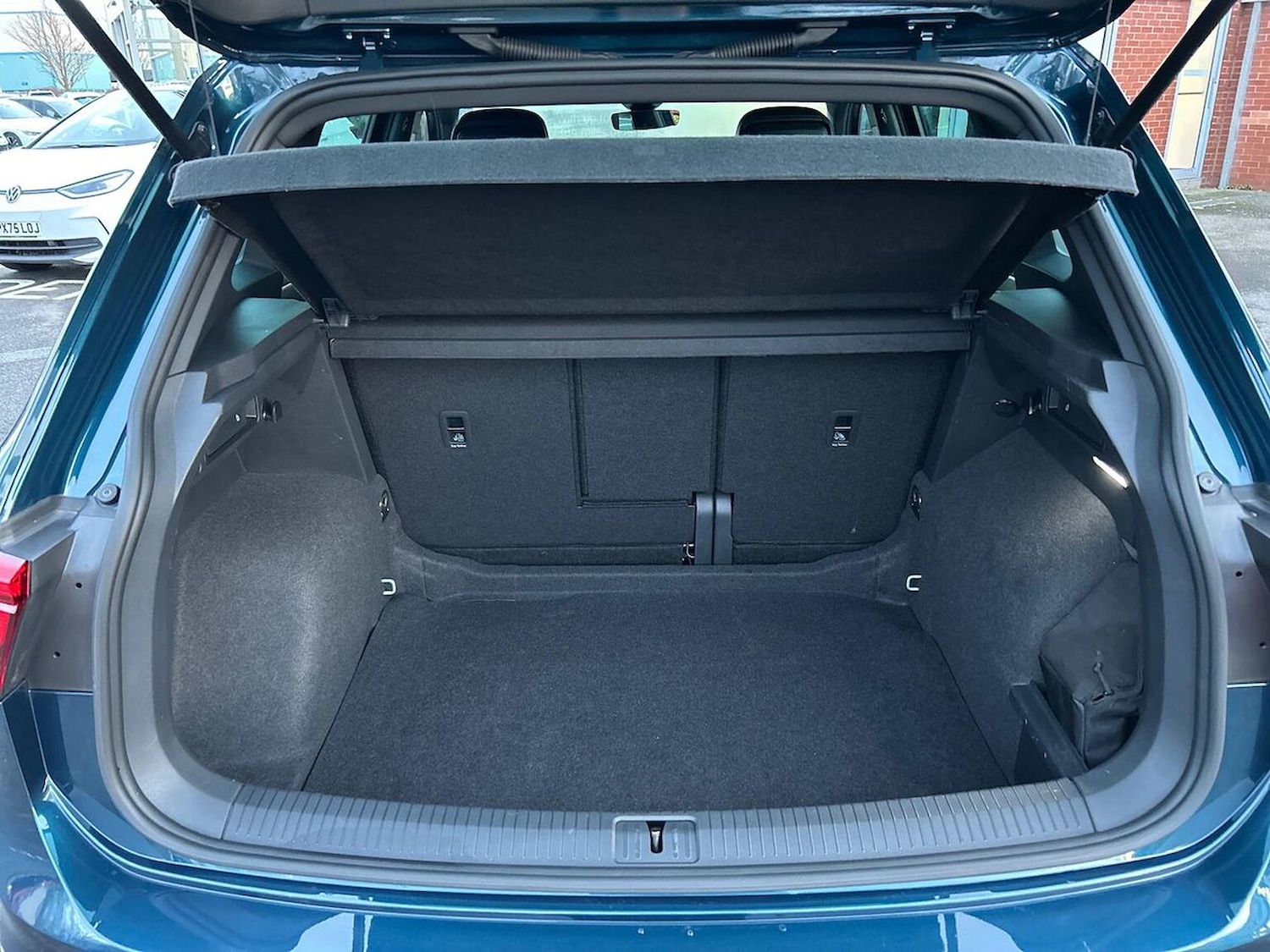 Used Volkswagen Tiguan 2022 for sale - 76758899: Photo 17