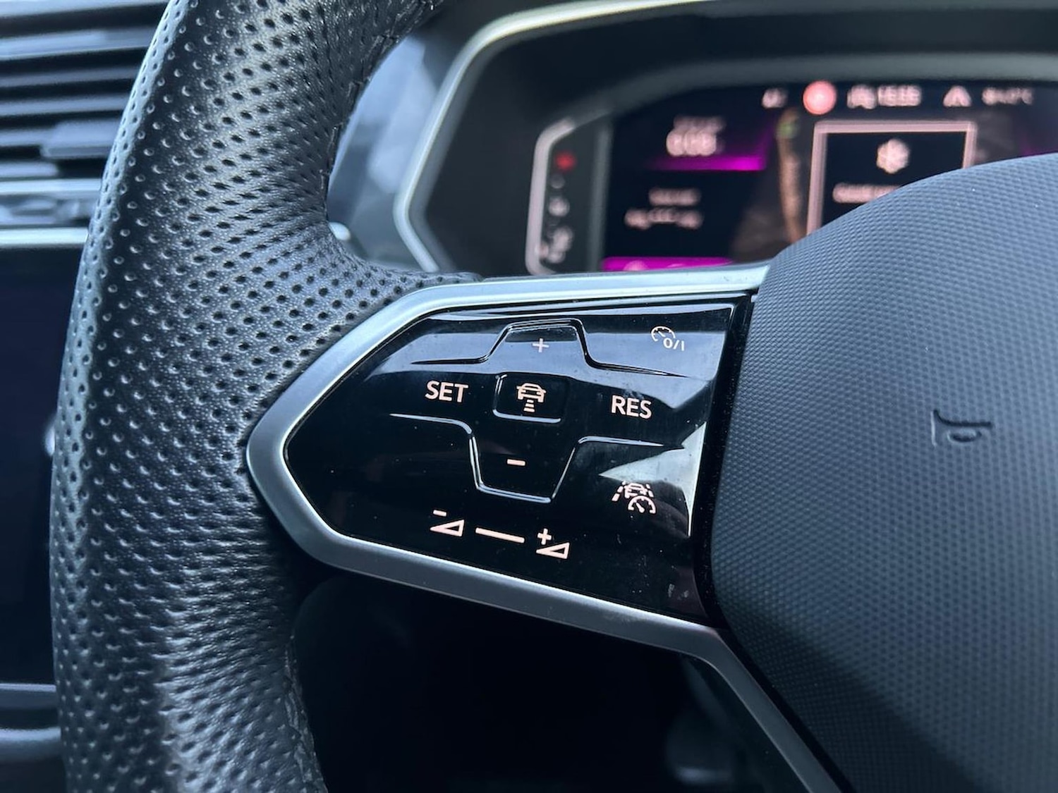 Used Volkswagen Tiguan 2022 for sale - 76758899: Photo 27