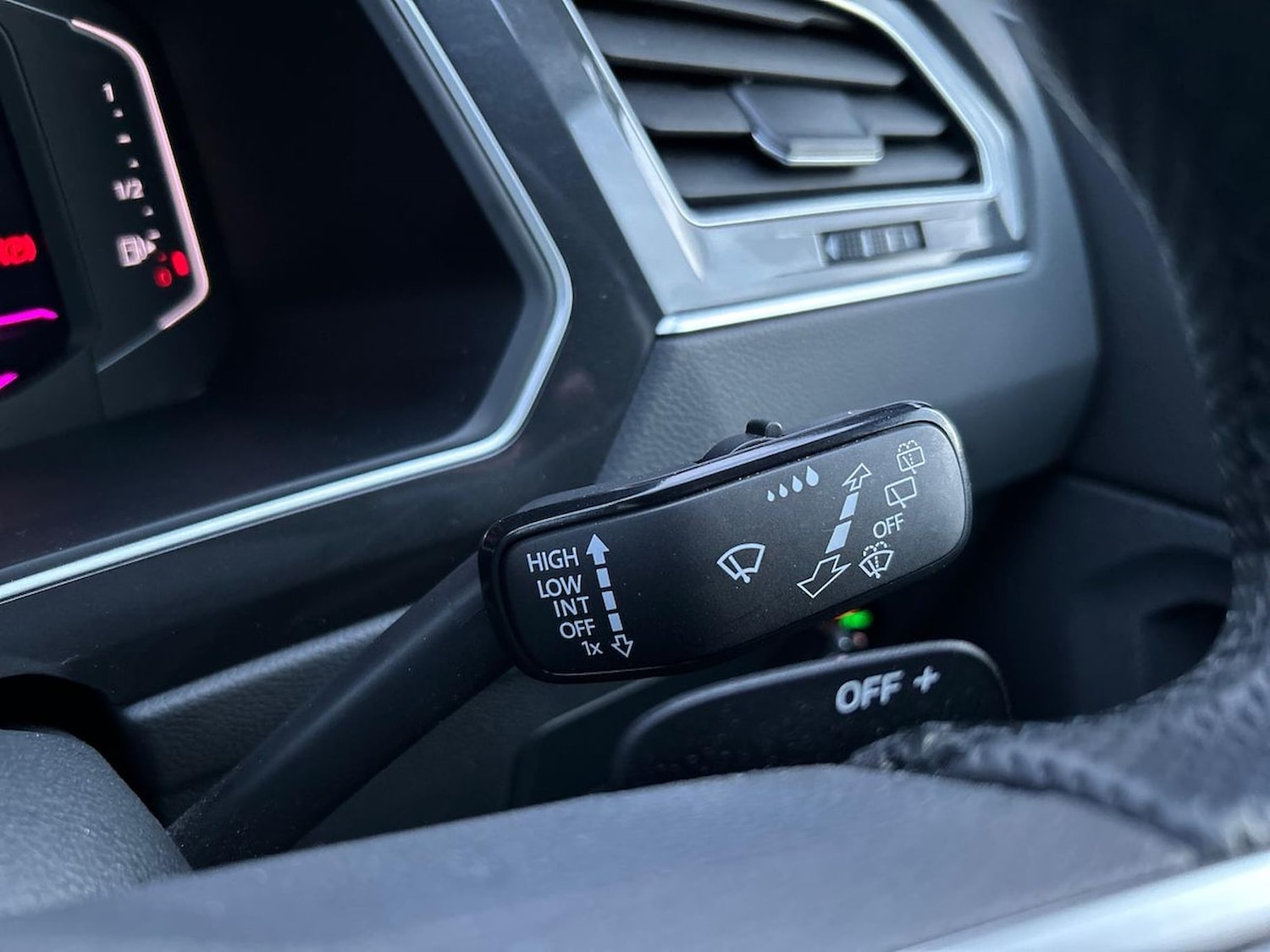 Used Volkswagen Tiguan 2022 for sale - 76758899: Photo 28