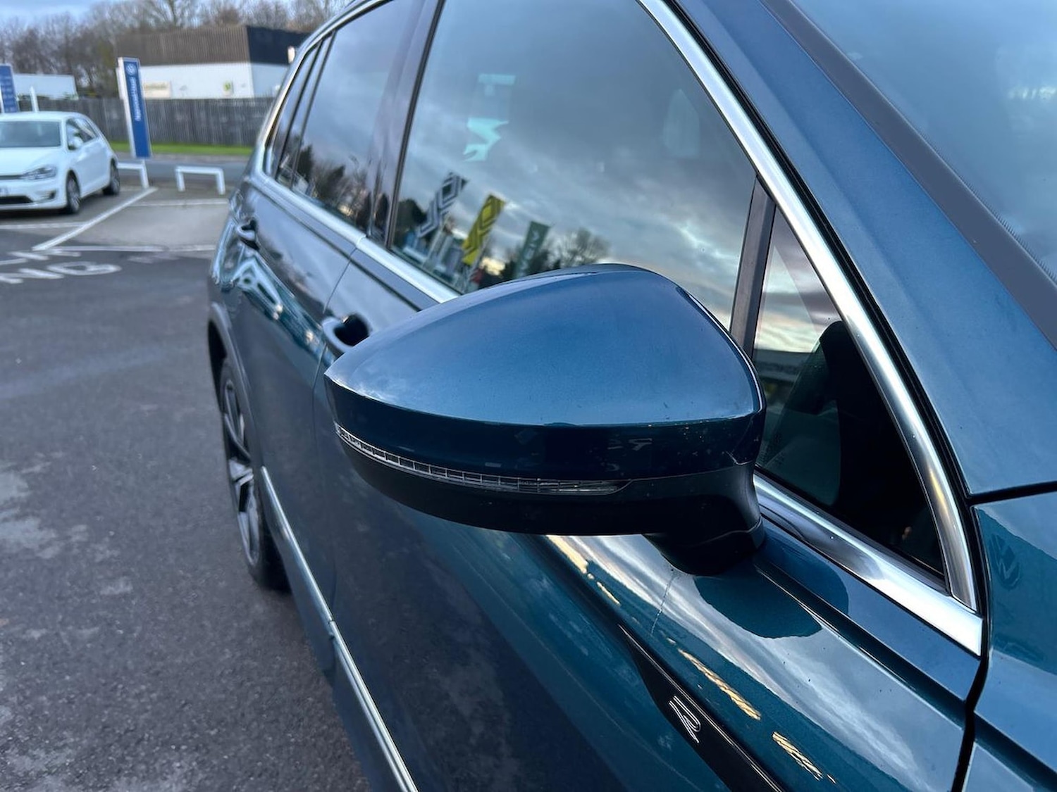 Used Volkswagen Tiguan 2022 for sale - 76758899: Photo 35