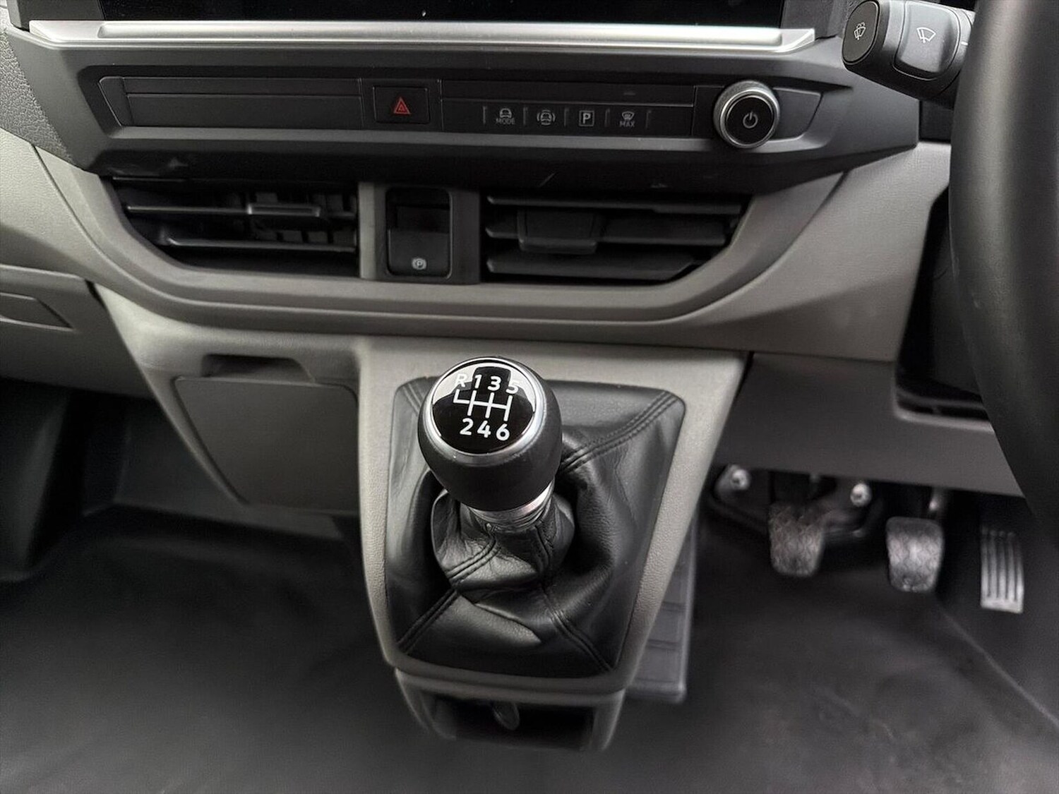 Used Volkswagen Transporter 2025 for sale - 77488886: Photo 13