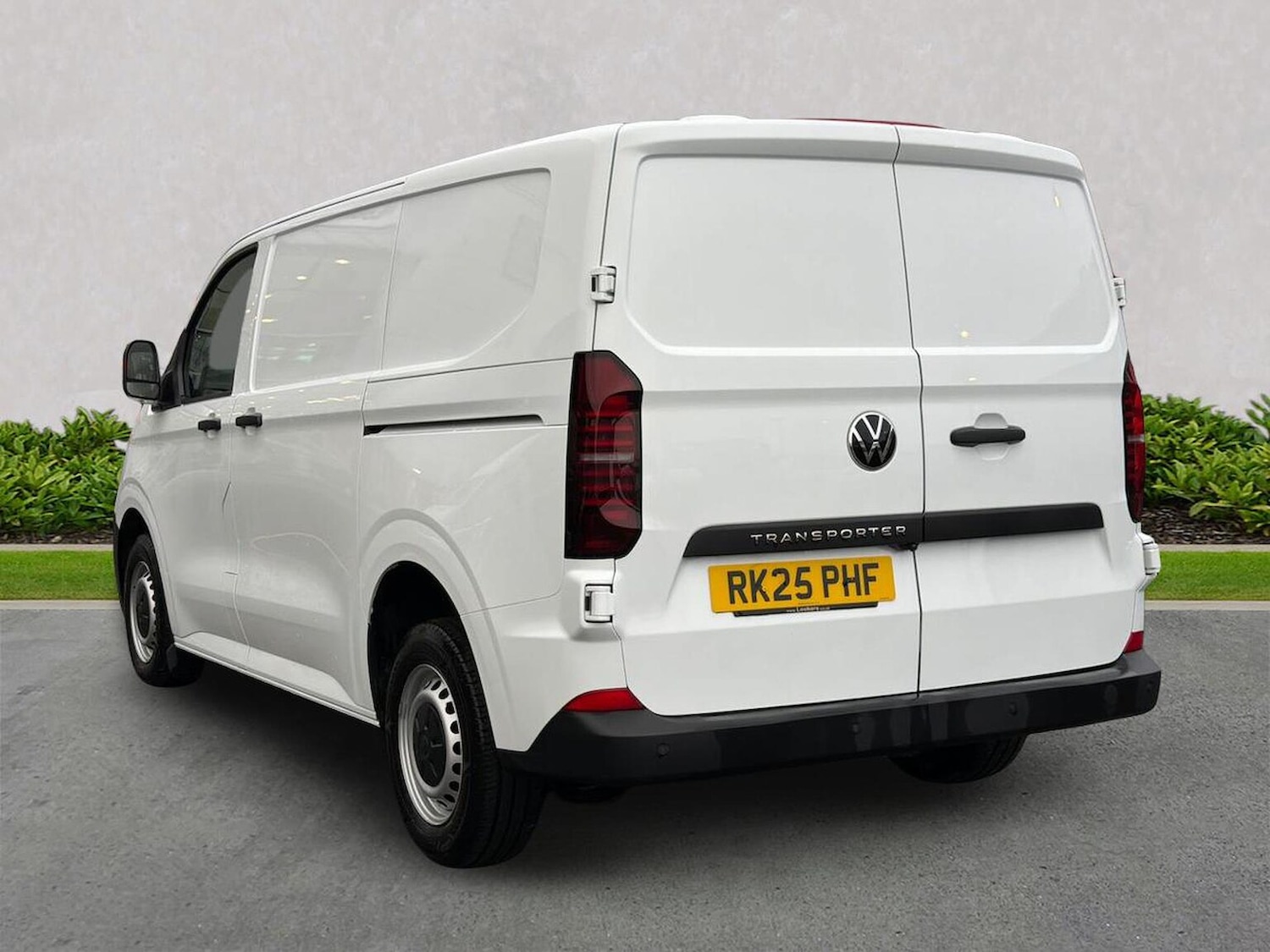 Used Volkswagen Transporter 2025 for sale - 77488886: Photo 2