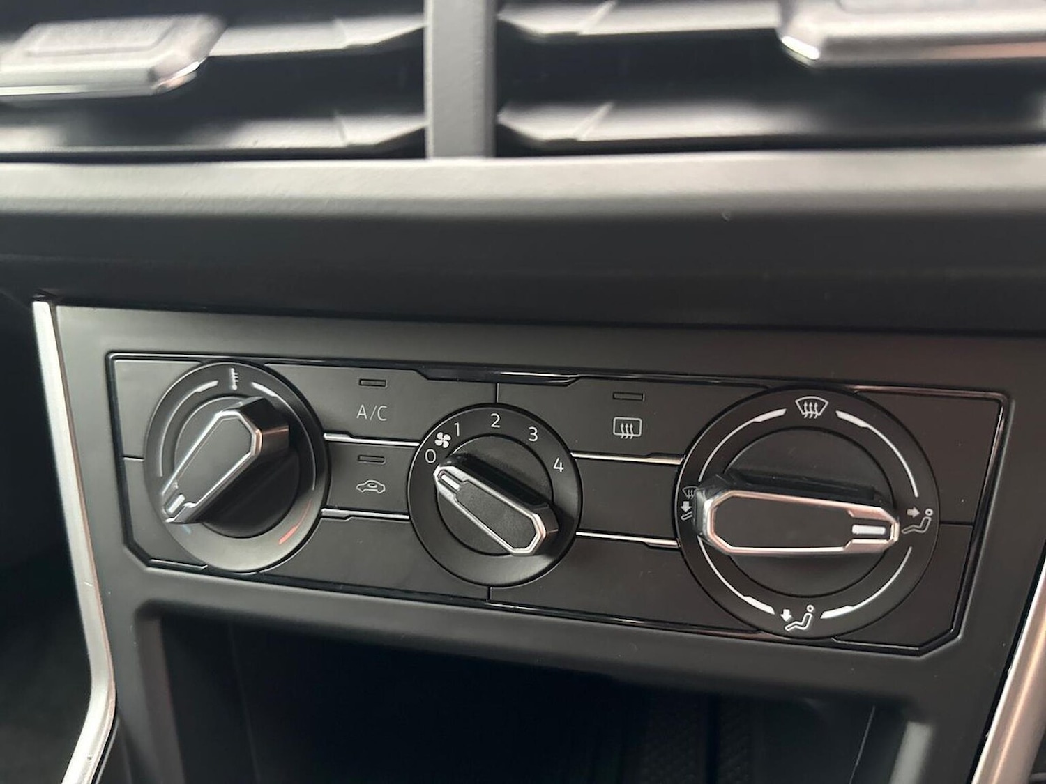 Used Volkswagen Polo 2025 for sale - 76177600: Photo 12