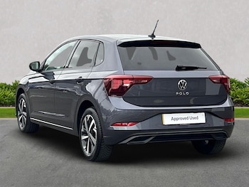 Used Volkswagen Polo 2022 for sale - 76181379: Photo 2
