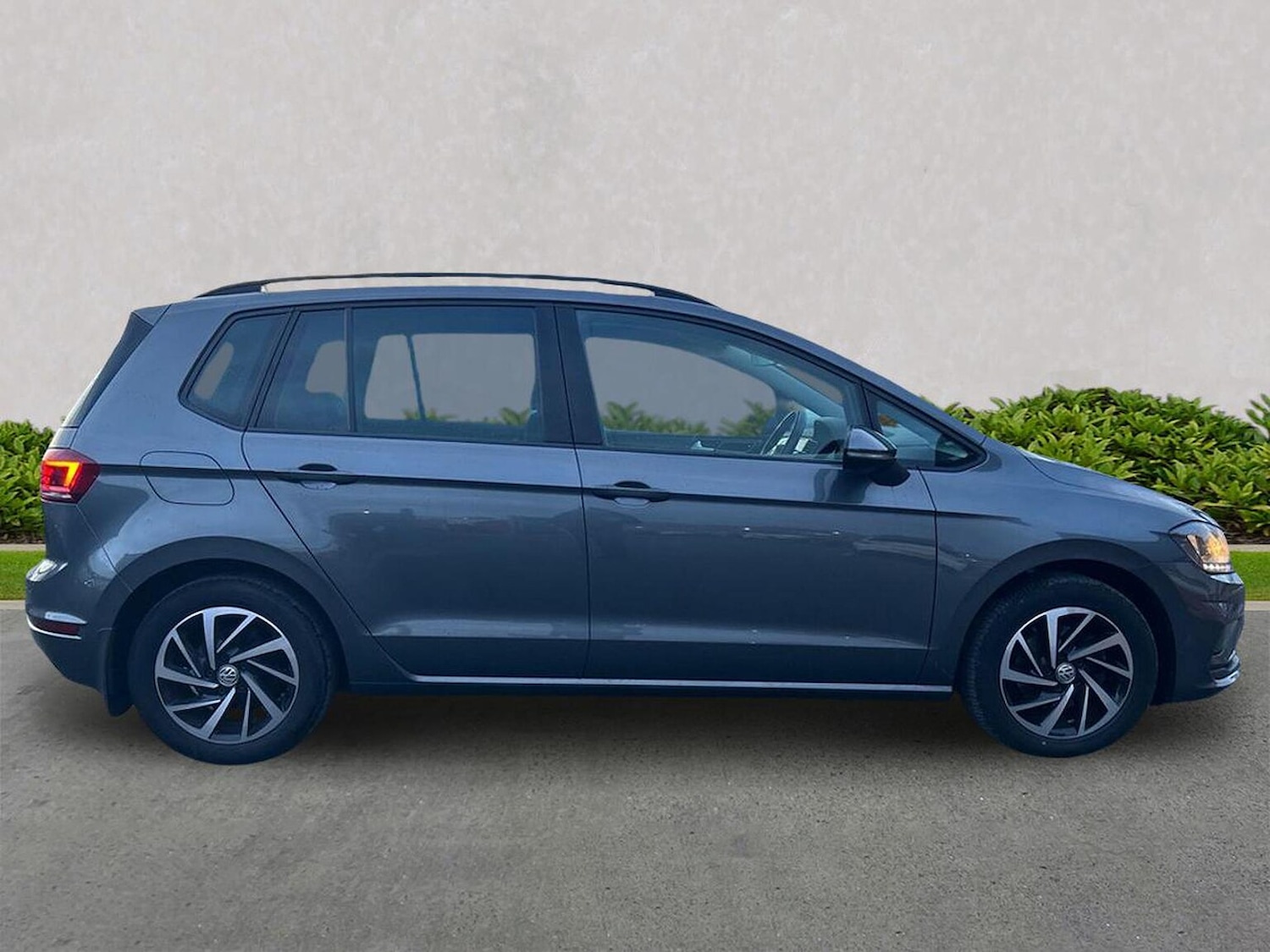 Used Volkswagen Golf SV 2019 for sale - 76879654: Photo 3