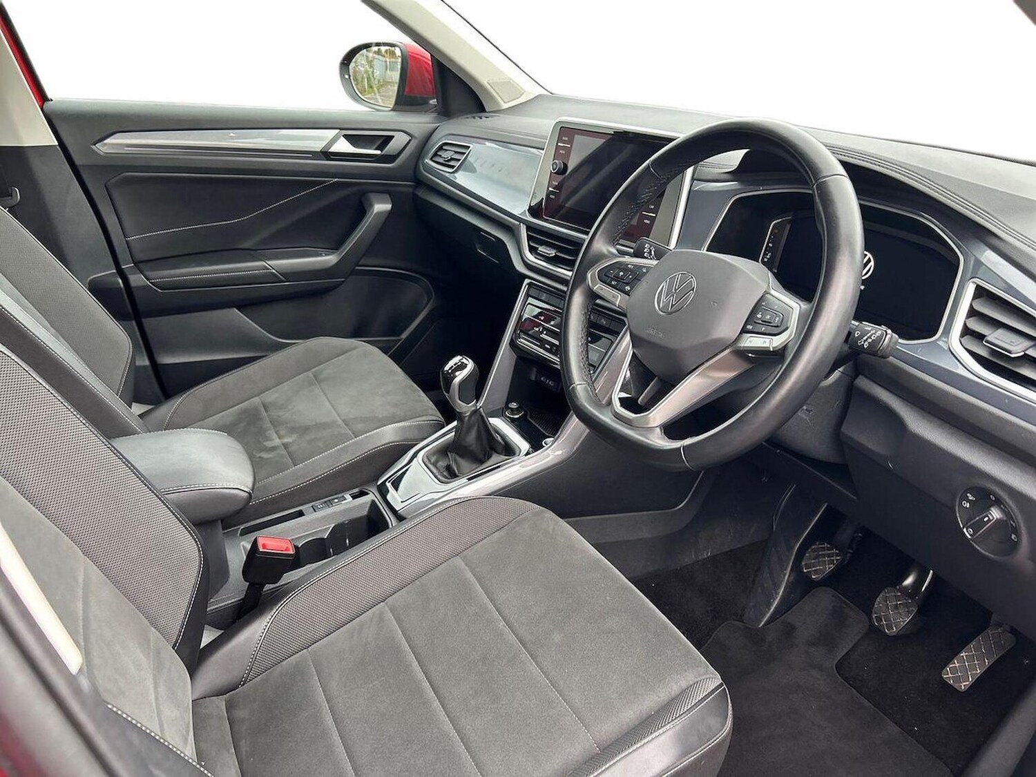 Used Volkswagen T-Roc 2023 for sale - 76316686: Photo 15