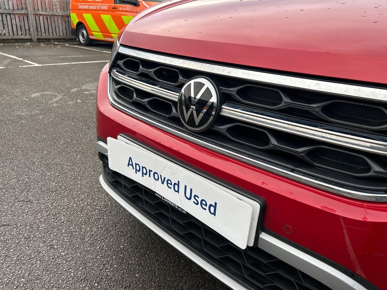 Used Volkswagen T-Roc 2023 for sale - 76316686: Photo 30