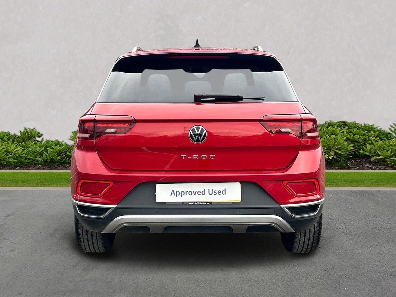 Used Volkswagen T-Roc 2023 for sale - 76316686: Photo 4