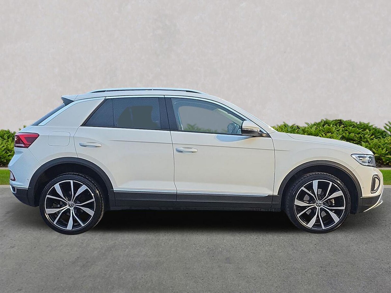 Used Volkswagen T-Roc 2022 for sale - 77488923: Photo 3