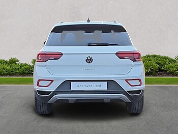 Used Volkswagen T-Roc 2022 for sale - 77488923: Photo