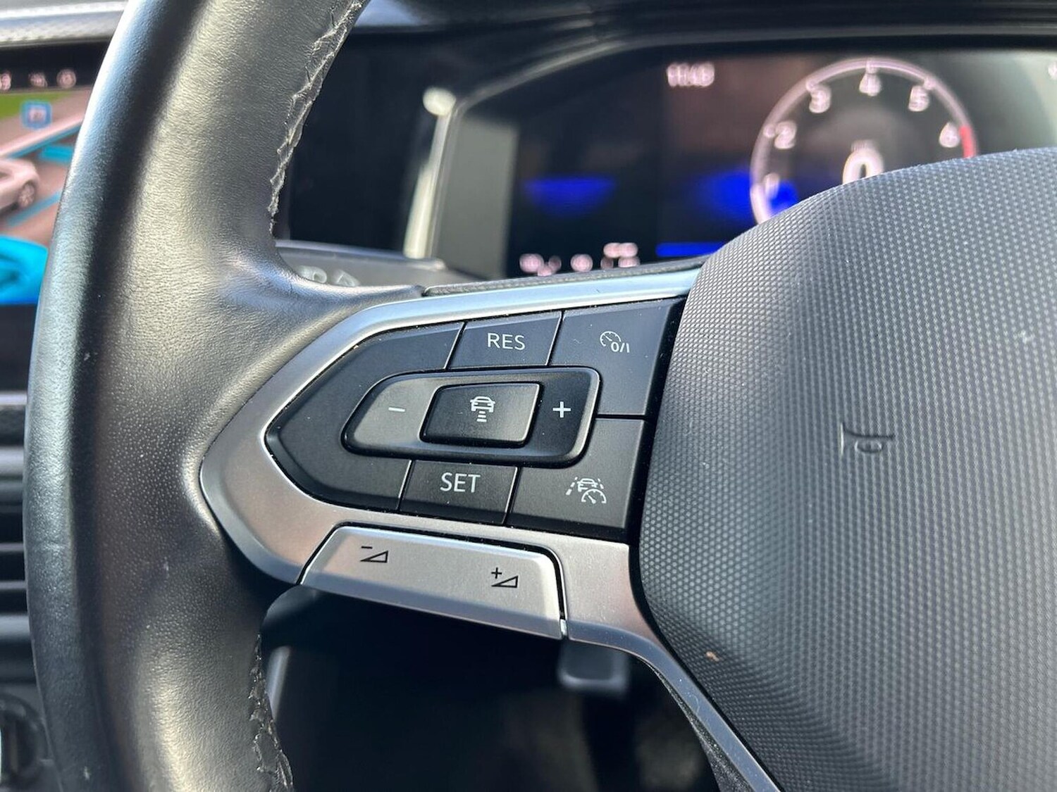 Used Volkswagen Taigo 2023 for sale - 76444490: Photo 27