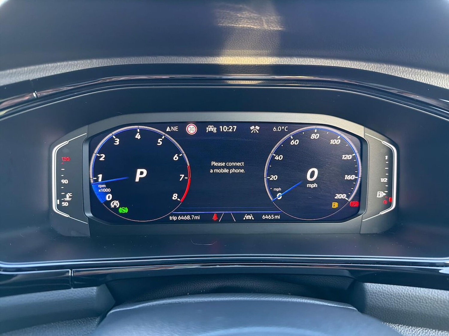 Used Volkswagen T-Roc 2024 for sale - 76778319: Photo 11