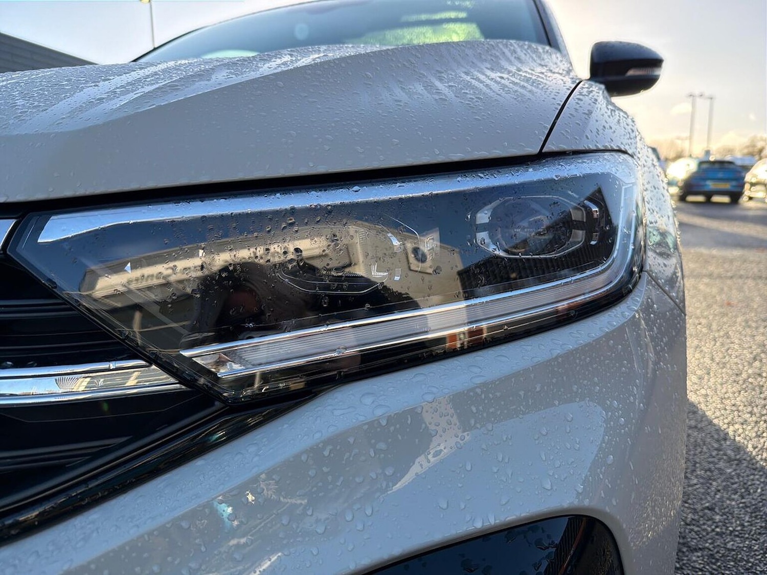 Used Volkswagen T-Roc 2024 for sale - 76778319: Photo 32