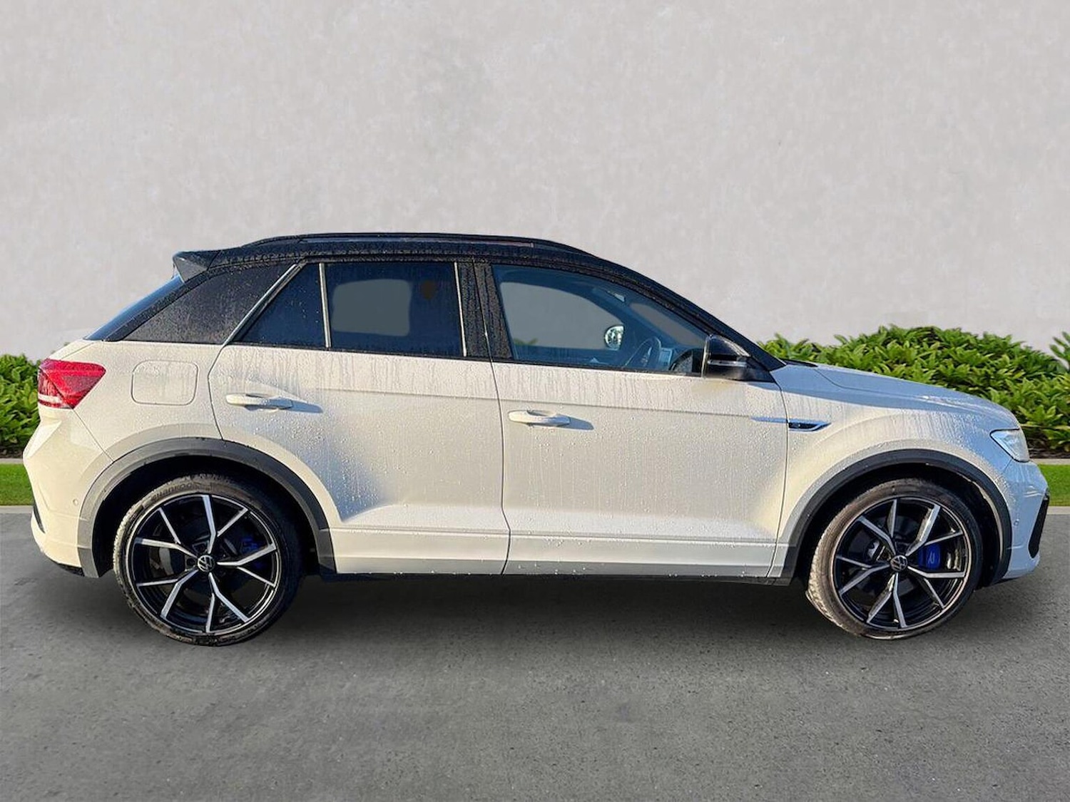 Used Volkswagen T-Roc 2024 for sale - 76778319: Photo 4