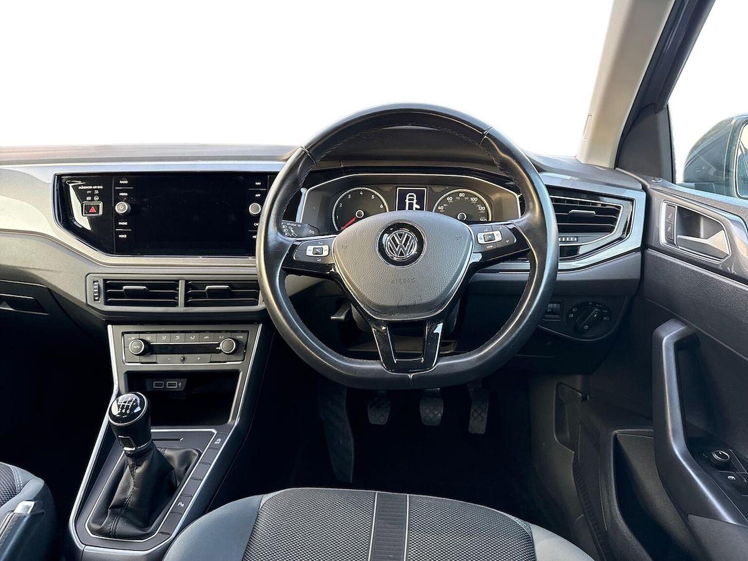 Used Volkswagen Polo 2019 for sale - 77034558: Photo 11