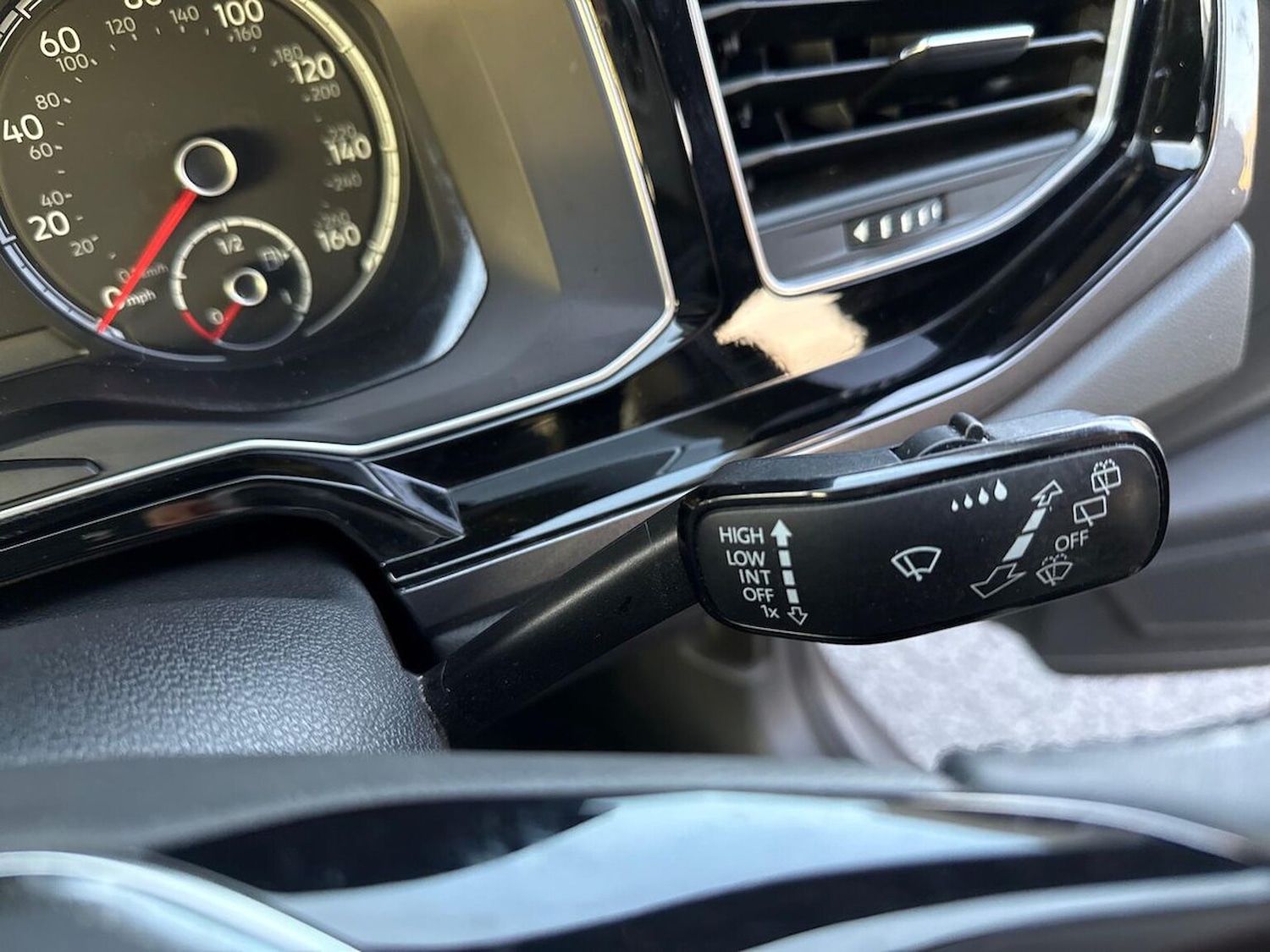 Used Volkswagen Polo 2019 for sale - 77034558: Photo 30