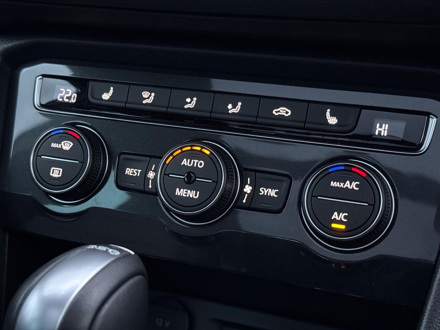 Used Volkswagen Tiguan 2018 for sale - 76547696: Photo 12