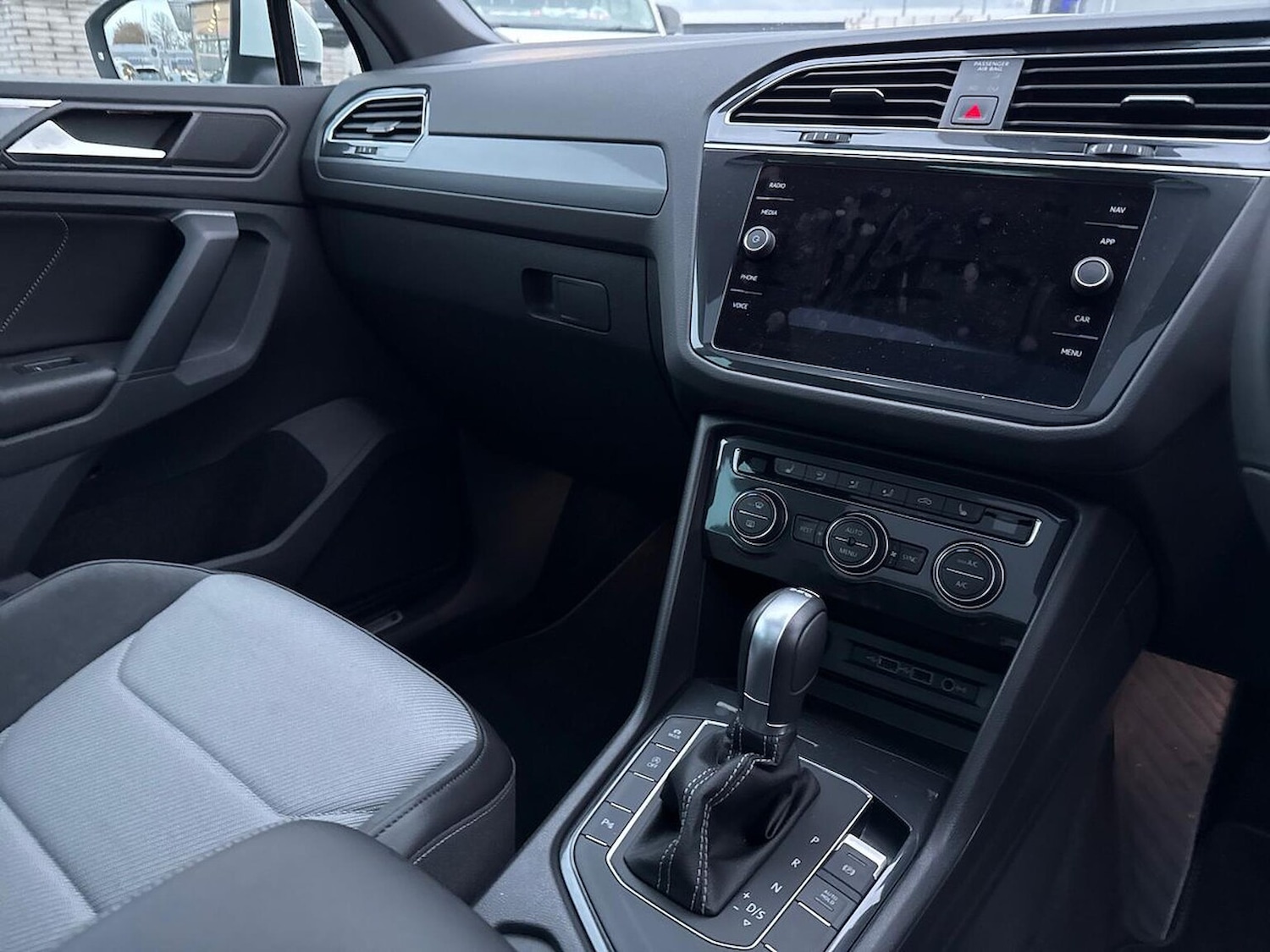 Used Volkswagen Tiguan 2018 for sale - 76547696: Photo 13