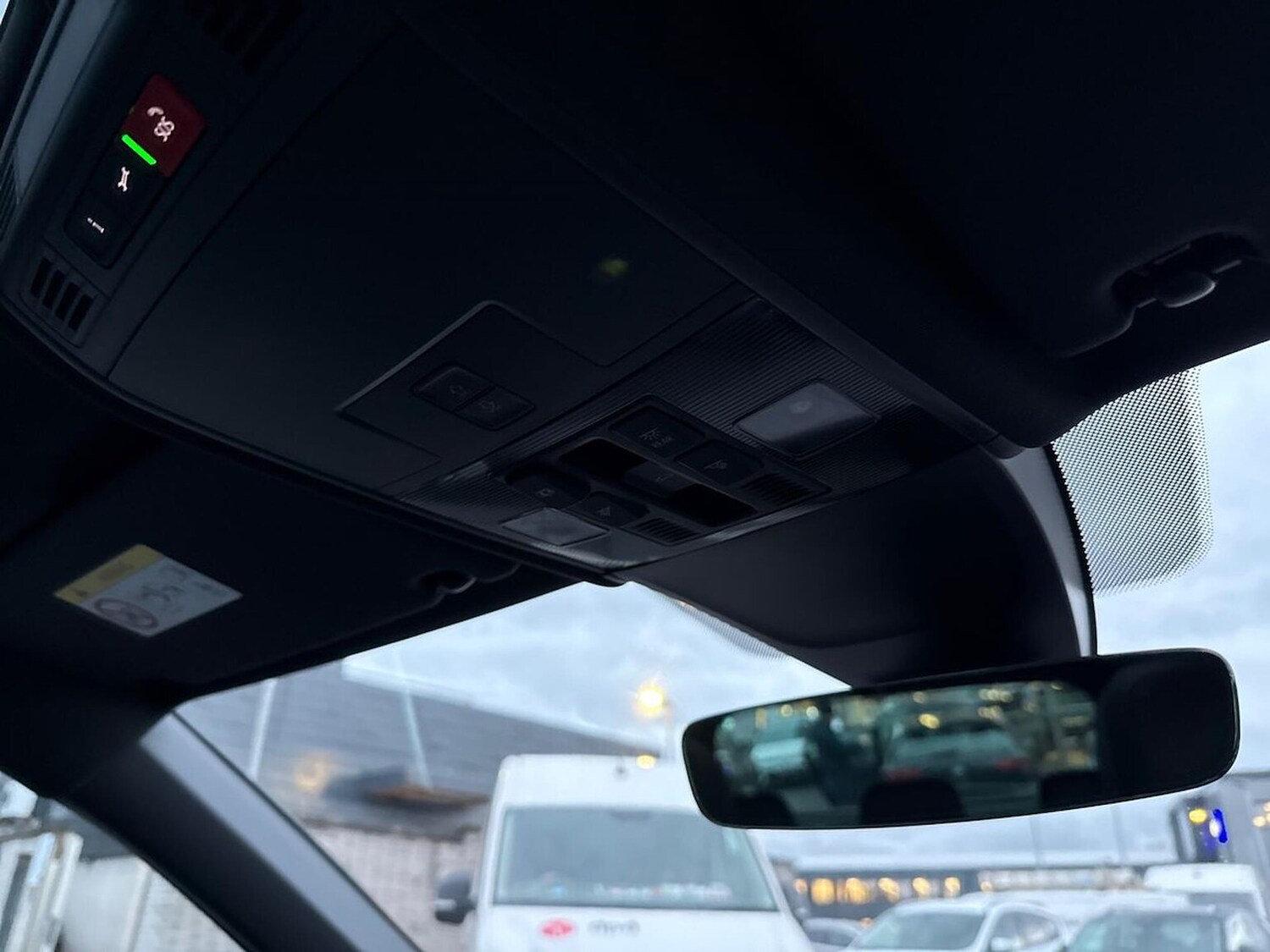 Used Volkswagen Tiguan 2018 for sale - 76547696: Photo 14