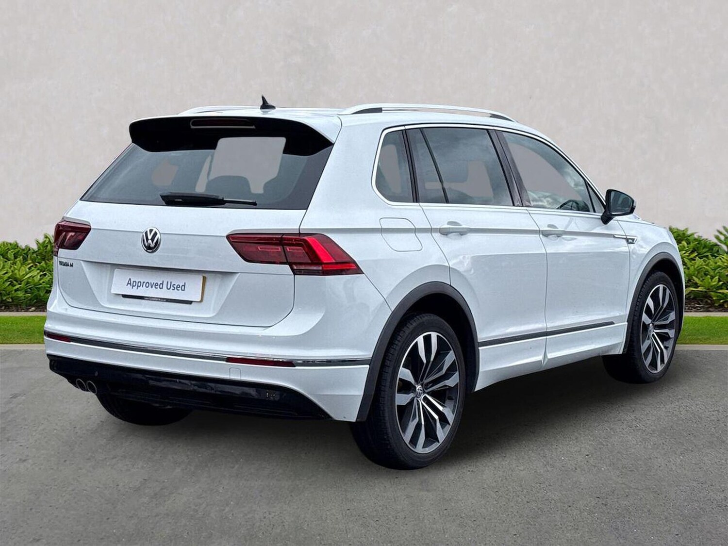 Used Volkswagen Tiguan 2018 for sale - 76547696: Photo 18