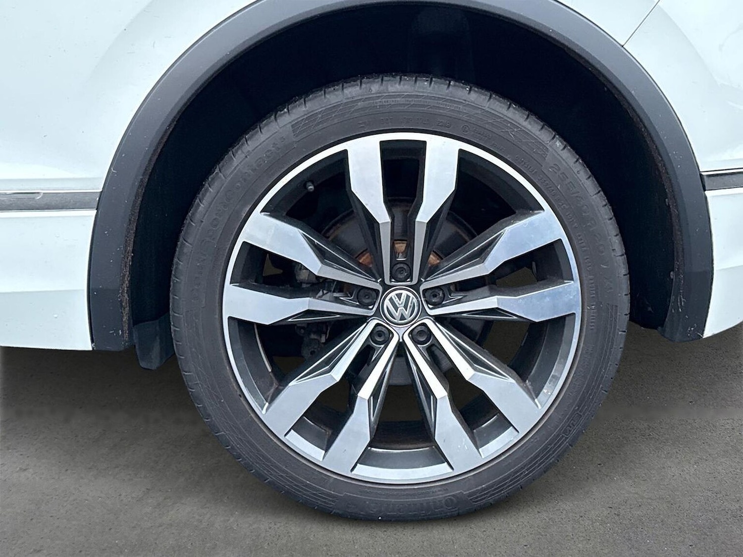 Used Volkswagen Tiguan 2018 for sale - 76547696: Photo 6