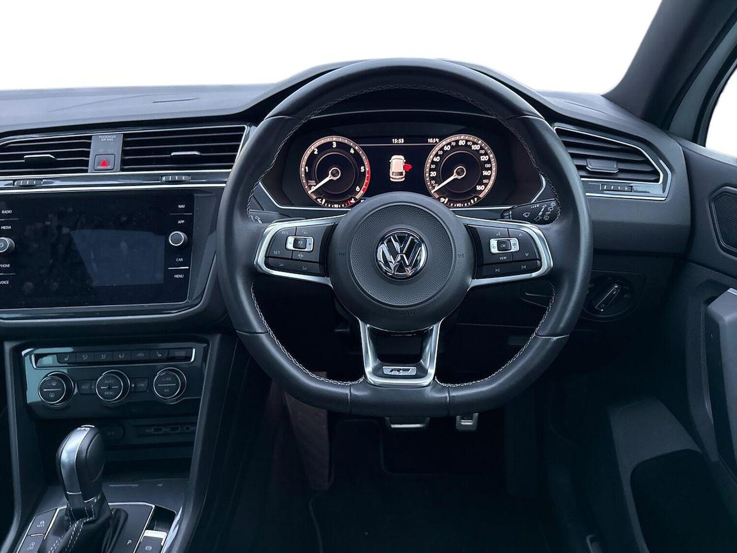 Used Volkswagen Tiguan 2018 for sale - 76547696: Photo 9