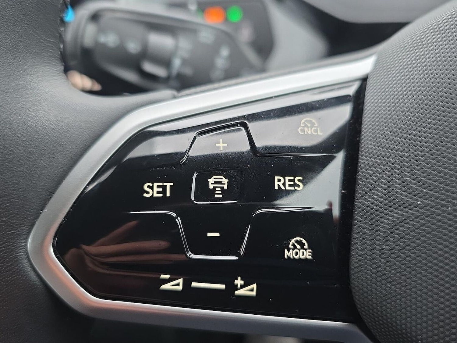 Used Volkswagen ID.3 2025 for sale - 77603687: Photo 27