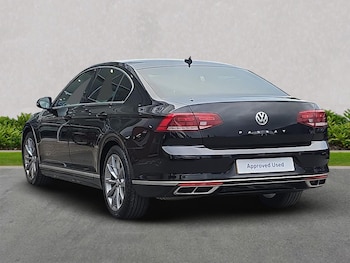 Used Volkswagen Passat 2020 for sale - 75907056: Photo