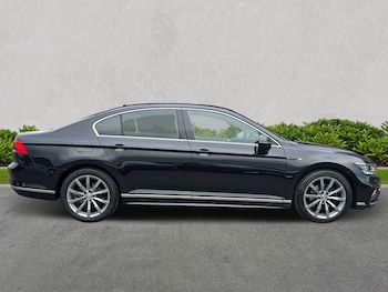 Used Volkswagen Passat 2020 for sale - 75907056: Photo