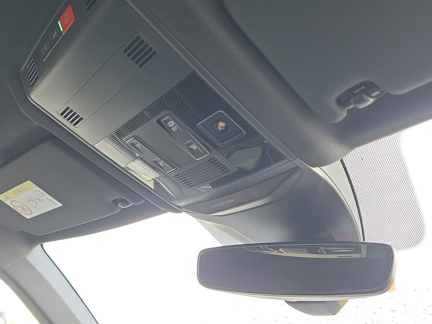 Used Volkswagen T-Roc 2025 for sale - 76725823: Photo 14