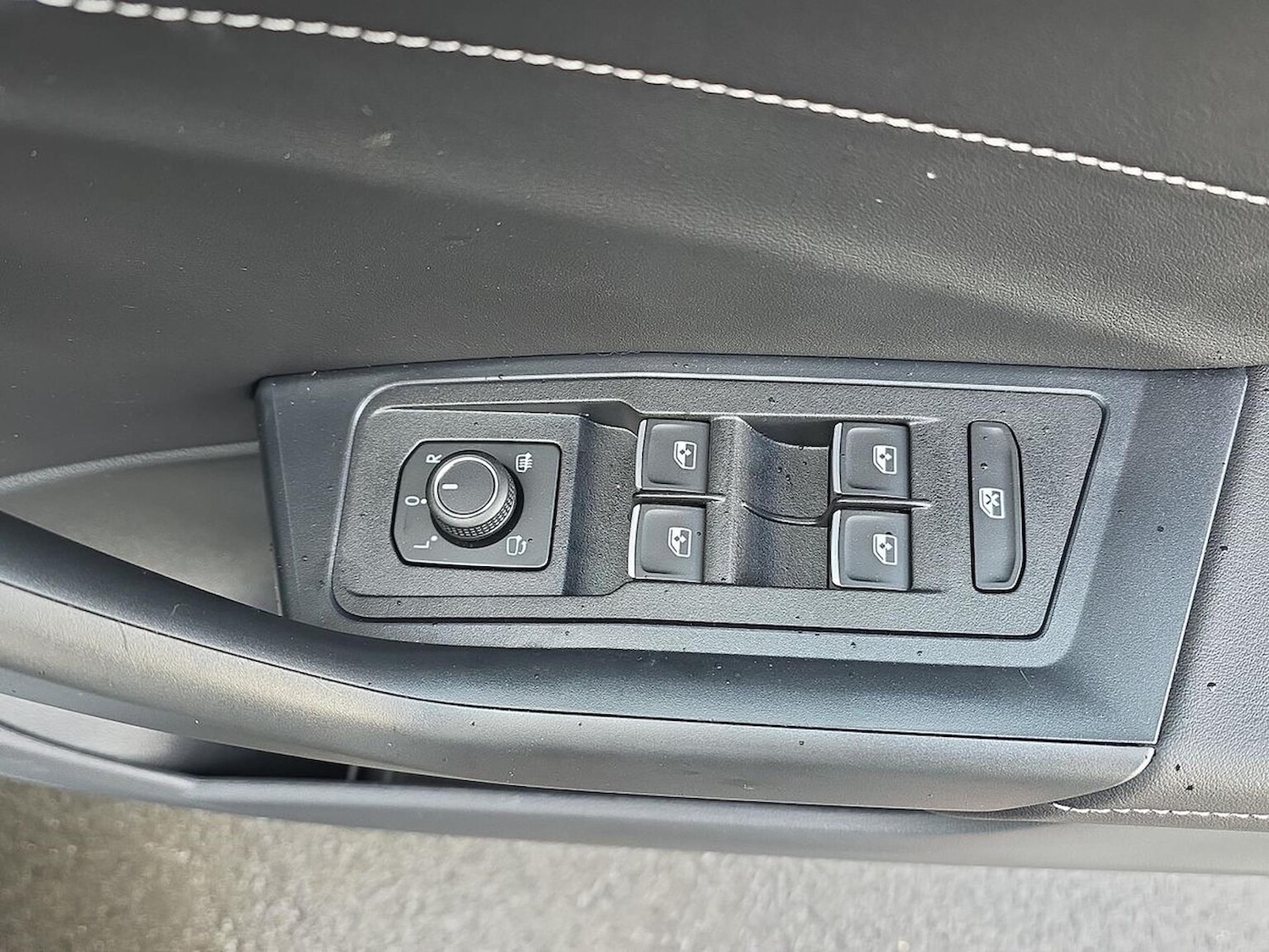 Used Volkswagen T-Roc 2025 for sale - 76725823: Photo 21