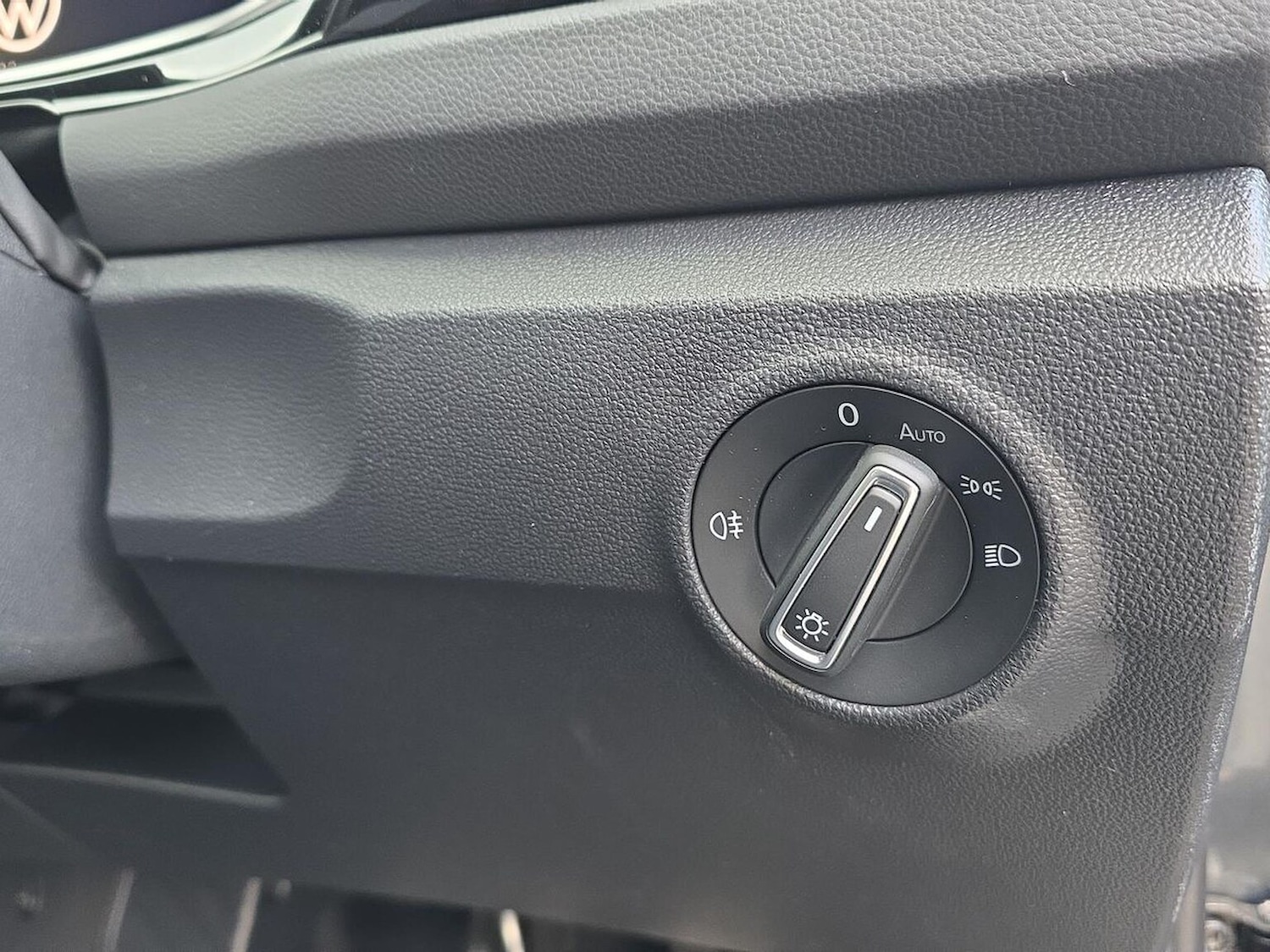 Used Volkswagen T-Roc 2025 for sale - 76725823: Photo 22