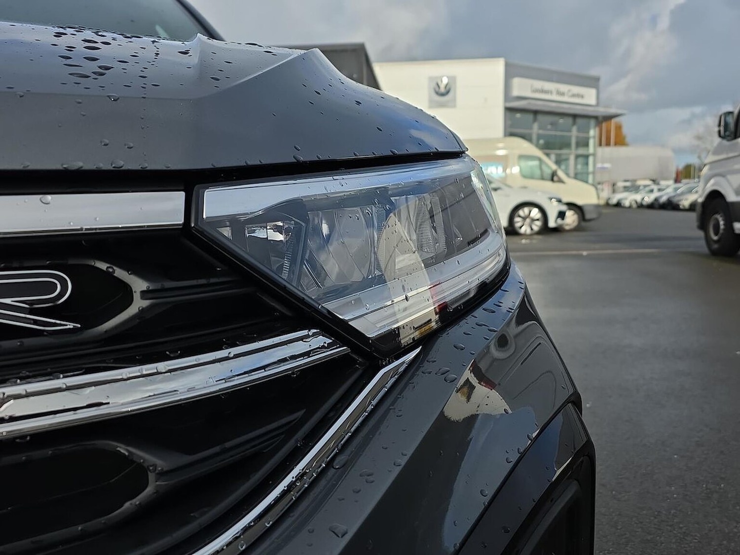 Used Volkswagen T-Roc 2025 for sale - 76725823: Photo 32