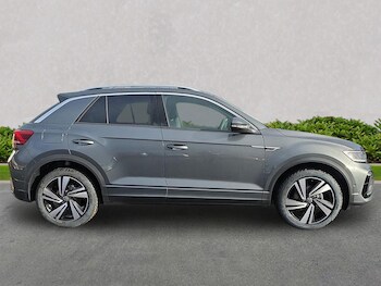 Used Volkswagen T-Roc 2025 for sale - 76725823: Photo