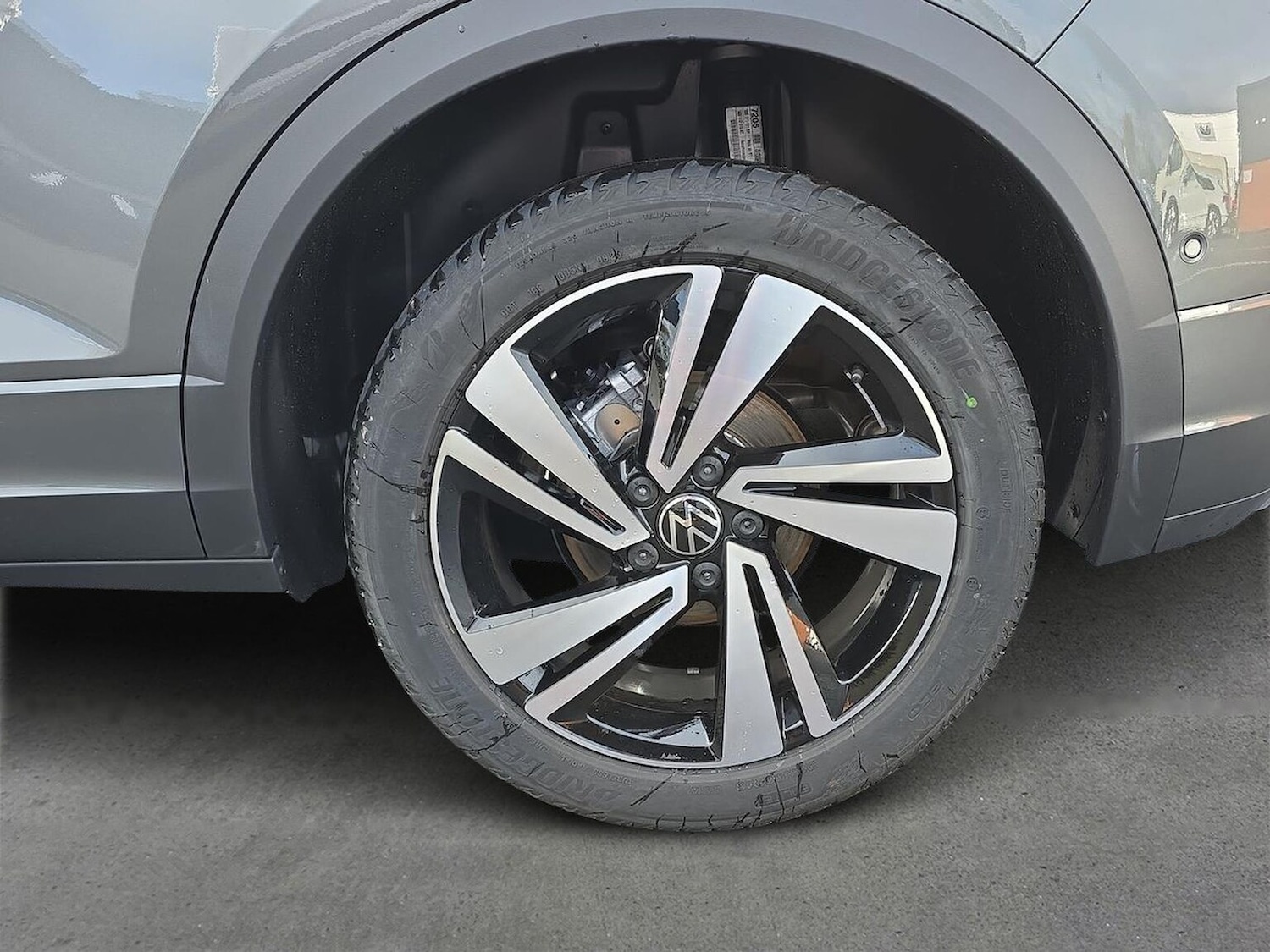 Used Volkswagen T-Roc 2025 for sale - 76725823: Photo 6