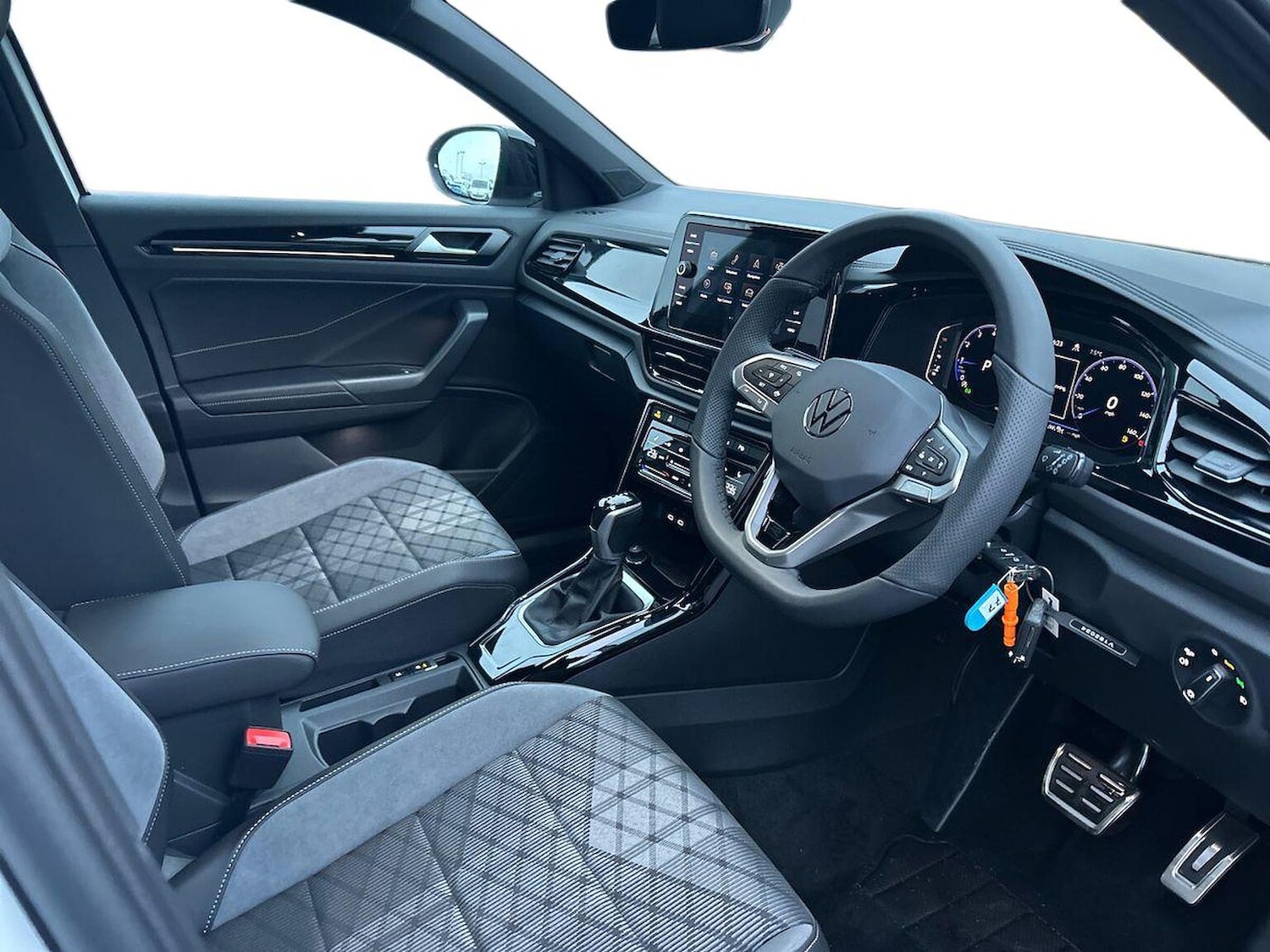 Used Volkswagen T-Roc 2025 for sale - 77488868: Photo 15