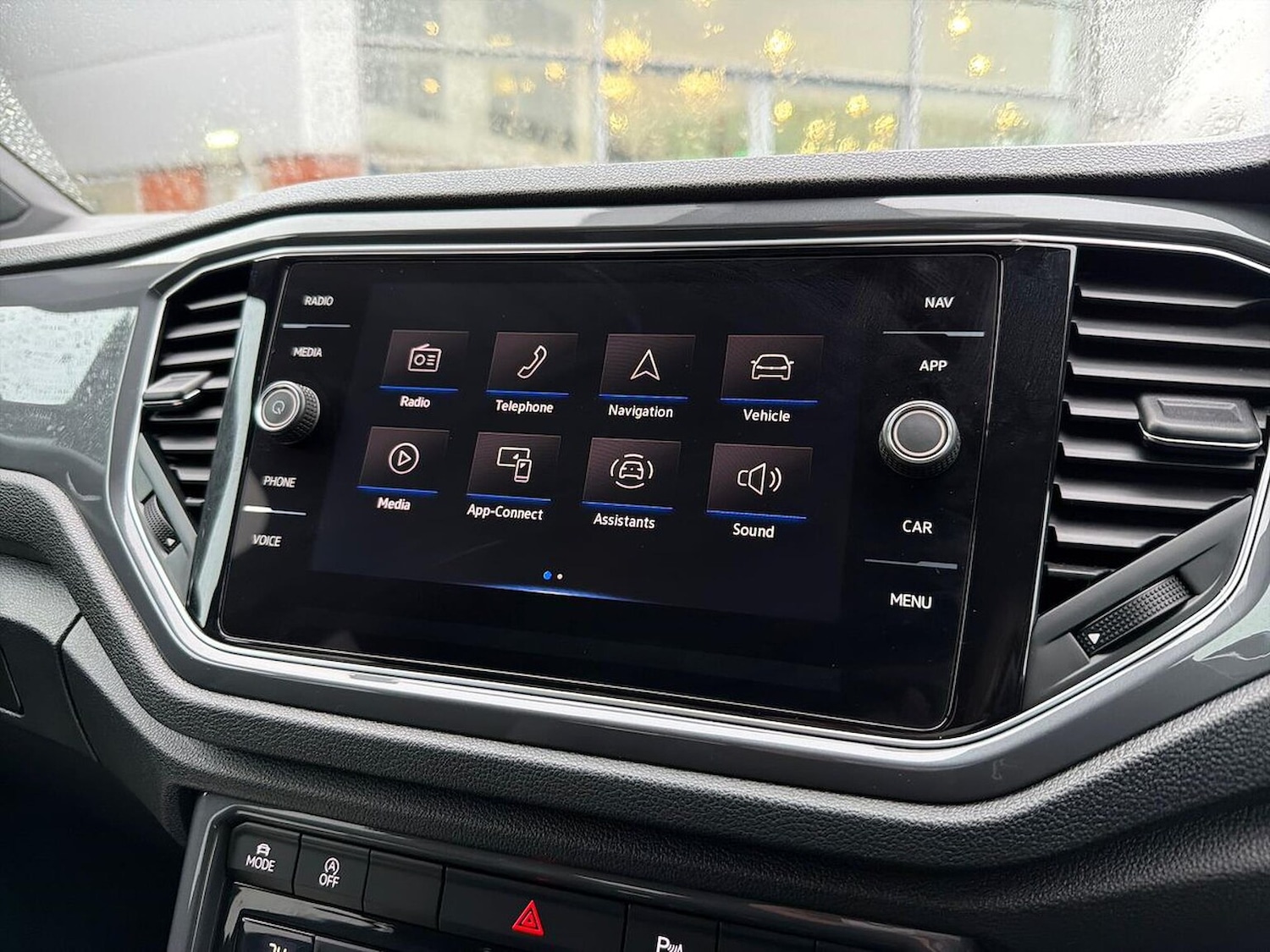 Used Volkswagen T-Roc 2021 for sale - 76777348: Photo 11