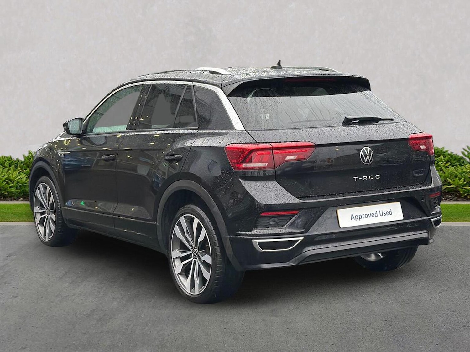 Used Volkswagen T-Roc 2021 for sale - 76777348: Photo 2