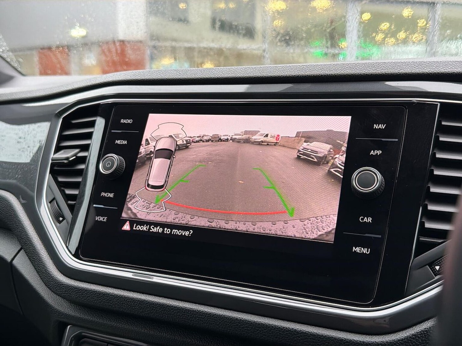 Used Volkswagen T-Roc 2021 for sale - 76777348: Photo 23